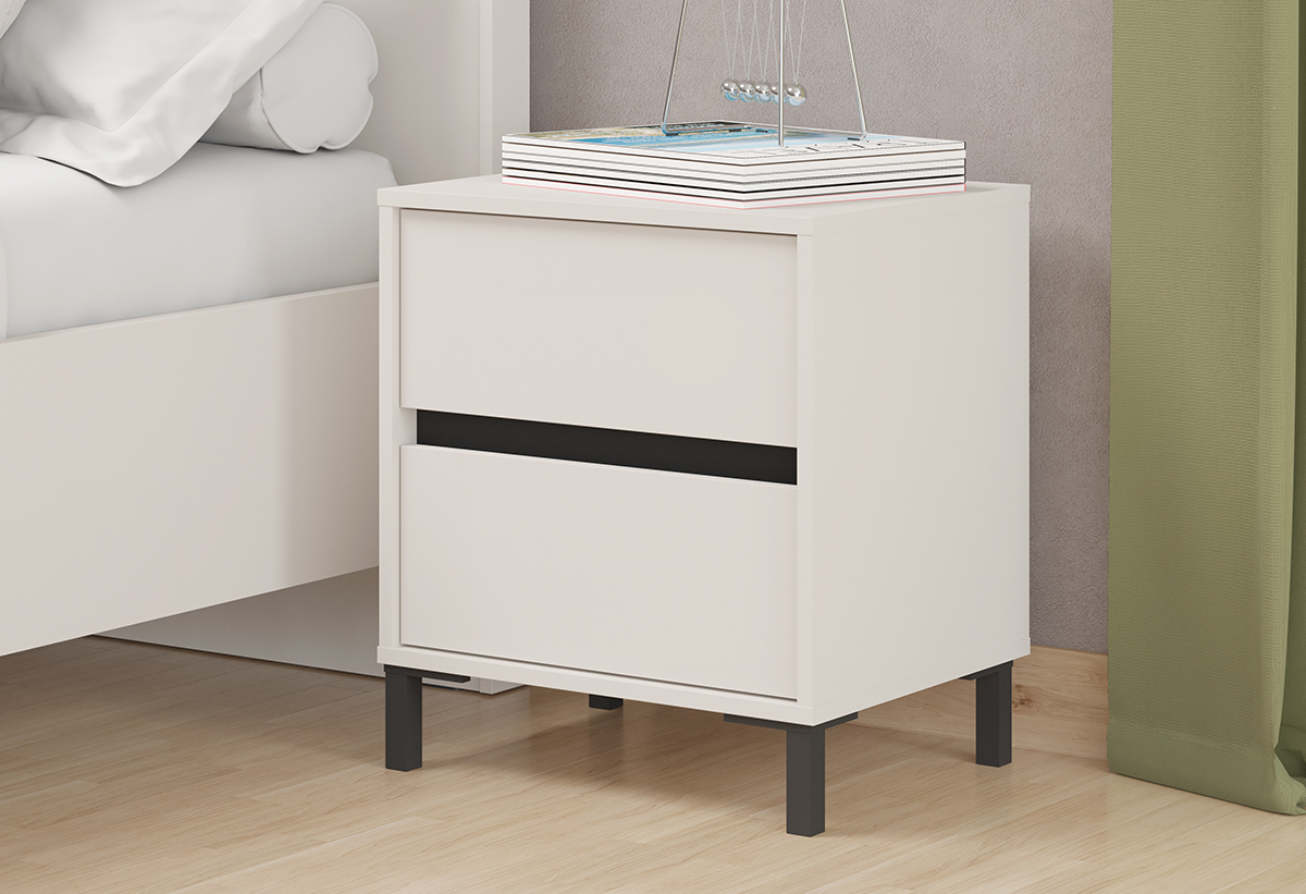 Απεικονίζεται το κομοδίνο σε δωμάτιο.